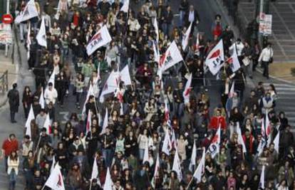 Radnici javnog sektora krenuli u veliki opći štrajk u Portugalu
