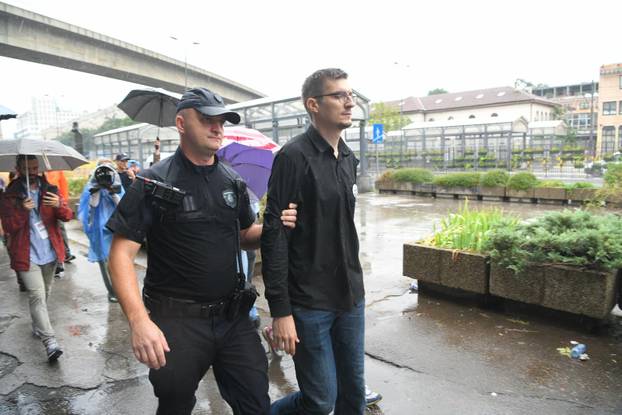 Beograd: Žandarmerija spriječila blokadu Beogradskog sajma, troje privedenih