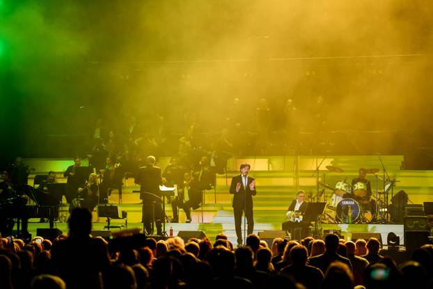 Zdravko Čolić održao je koncert u Areni Zagreb