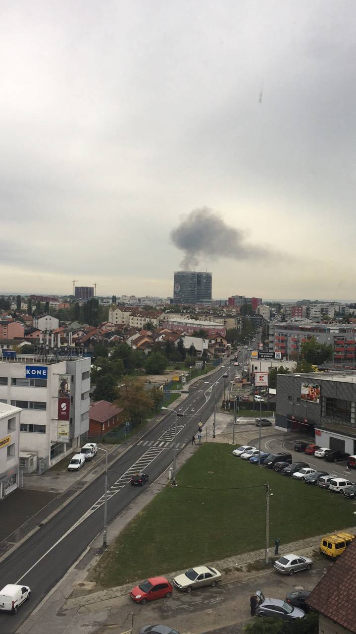 Izgorjela  baraka uz zagrebačku obilaznicu kod motela Plitvice