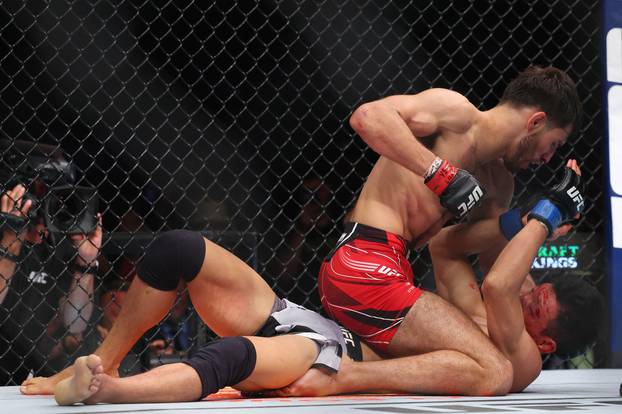 MMA: UFC Fight Night-Long Island - Schnell vs Sumudaerji