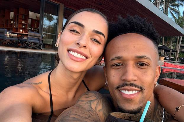 FOTO Realova zvijezda oženila atraktivnu influencericu. Imaju troje djece iz prethodnih veza