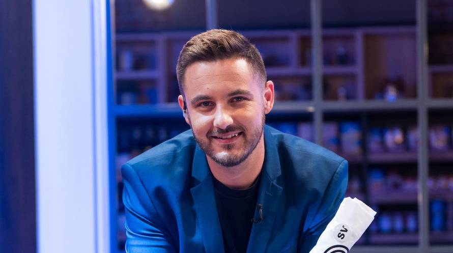 Chef Stjepan podijelio je sretne vijesti: 'Sretan i blagoslovljen Božić od naše malo veće obitelji'