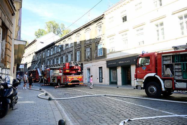 Zagreb: Požar u Mesničkoj ulici