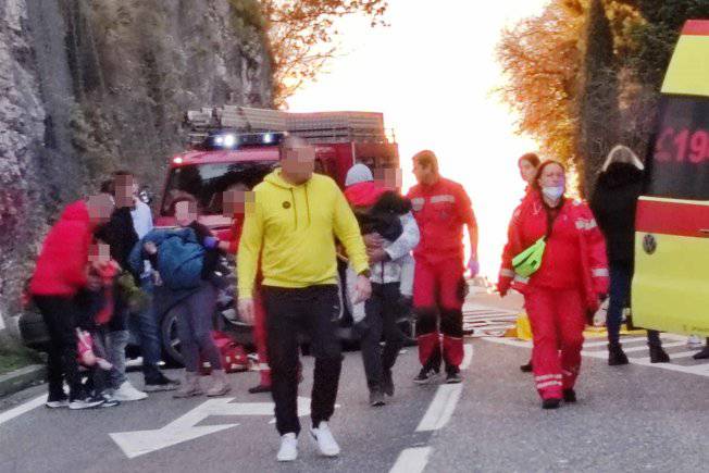 FOTO U sudaru kod Dubrovnika više ozlijeđenih: Dojurila Hitna i vatrogasci, zatvorili su promet