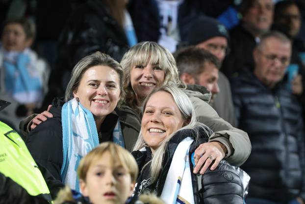 Atmosfera na tribinama tijekom utakmice 5. kola Konferencijske lige između Rijeke i Celja