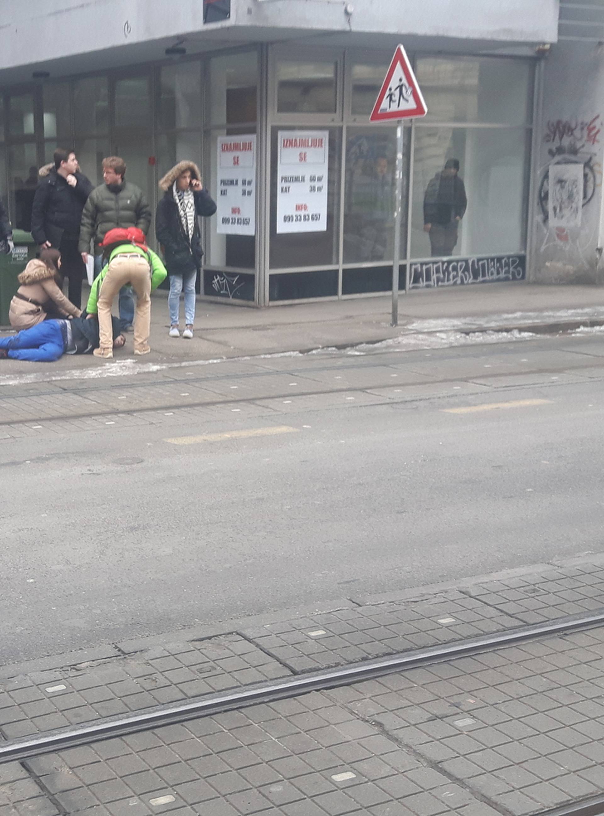 Kradljivci orobili časnu, jednog je zaustavio - zagrebački frizer