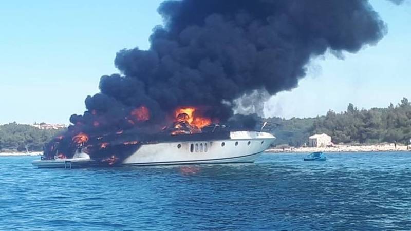 Alarmantno stanje v hrvaških reševalnih službah na morju: Nepoznanje in pomanjkanje procedure vodita v nevarnost