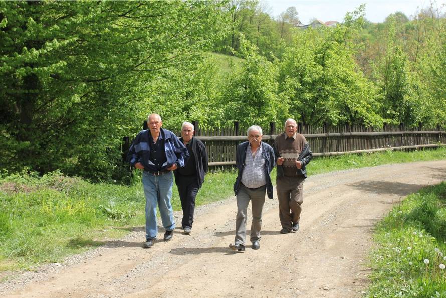 Jeza kod Banja Luke: 'Na cesti je trag krvi, ne spavamo noću'