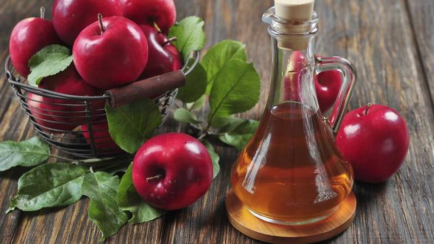 Jabučni ocat: Za što je dobar, kada može biti opasan i kako ga je najlakše dodati svojim jelima