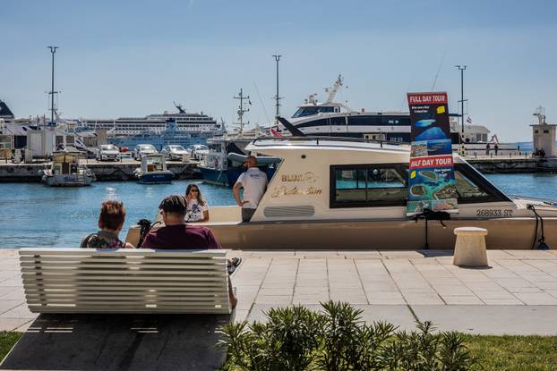 Proljetni ugođaj na Splitskoj Rivi