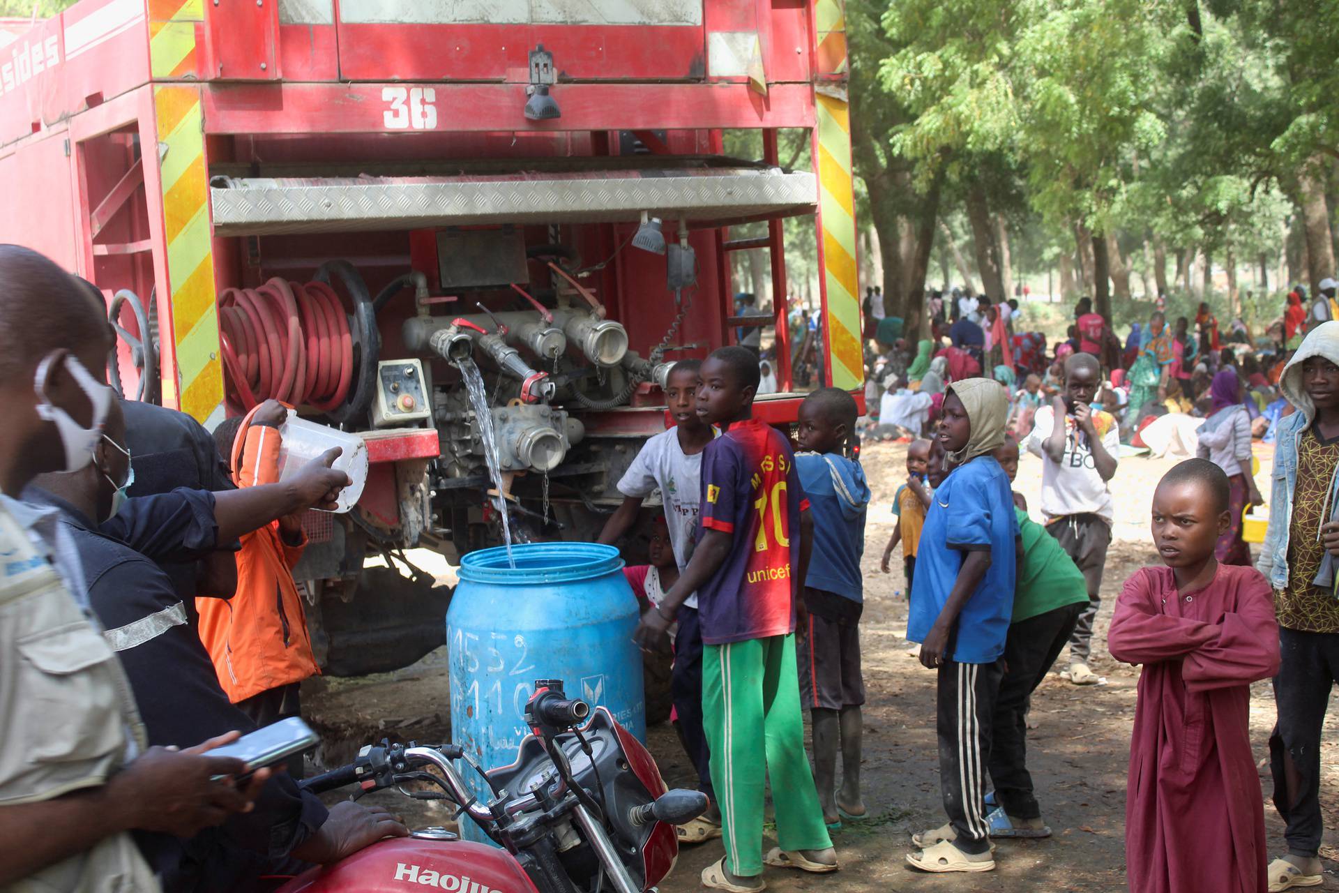 Violence between farmers and herders kills at least 22 in northern Cameroon