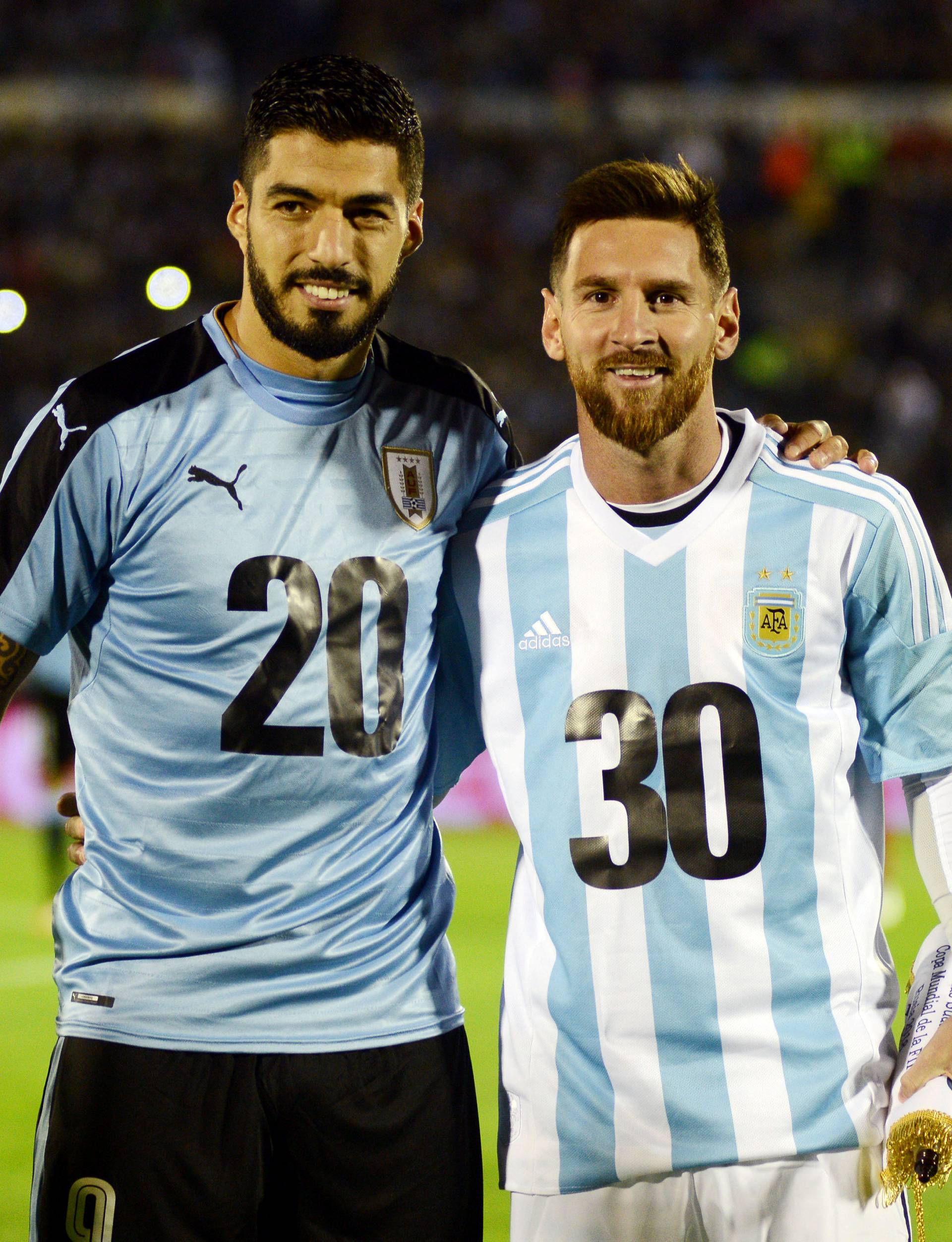 Soccer Football - 2018 World Cup Qualifiers - Uruguay v Argentina