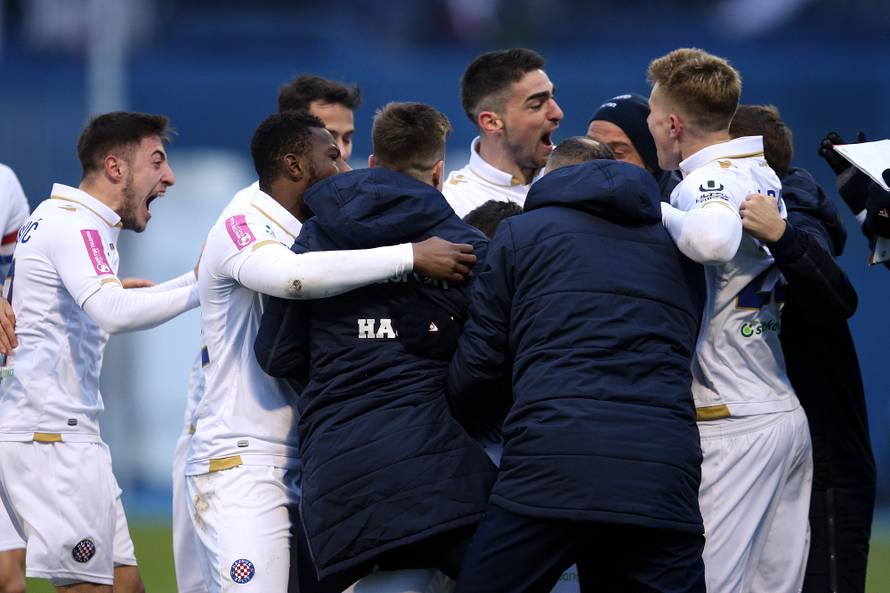 Hajduk nanio Dinamu 1. poraz u sezoni. I to s igračem manje!