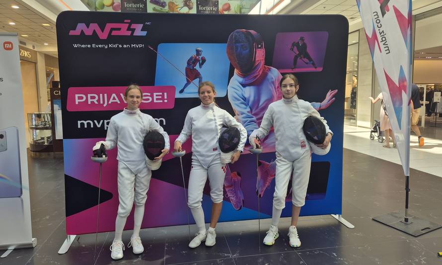 Vaše dijete želi promijeniti sport? Dovedite ga na mačevanje!