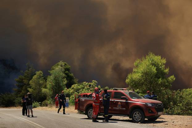 Wildfire in Krio Pigadi