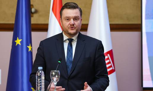 Primorac najavio mogućnost bankomatske mreže. Podizali bi novac kao na svom bankomatu