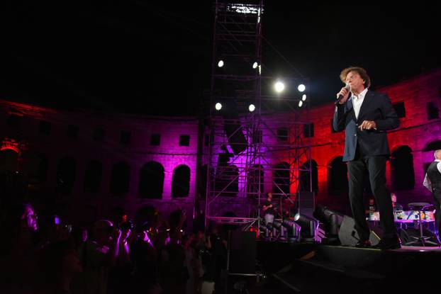 Koncert Zdravka Čolića u Areni u Puli