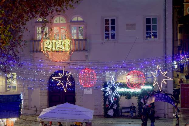 Zadar: Noćne fotografije ukrašenog grada