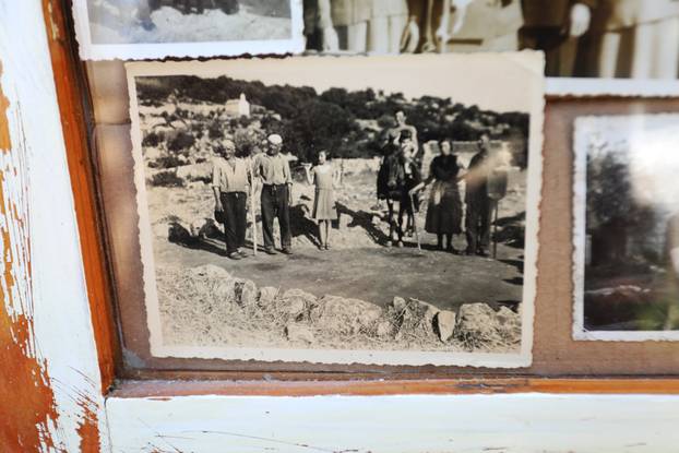 Lubenice, mjesto na Cresu s dva stanovnika