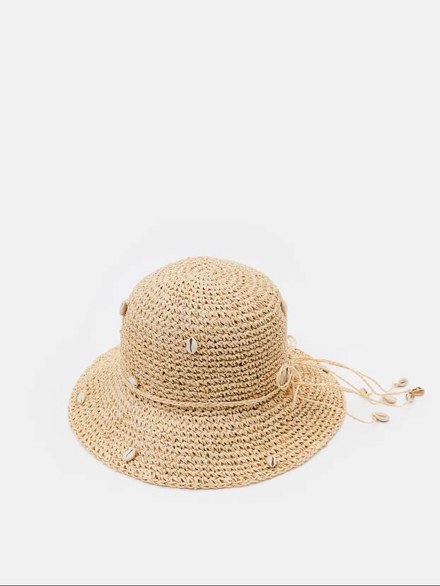 Boje i lagani materijali: Najbolji ljetni šeširi po cijeni do 20 eura