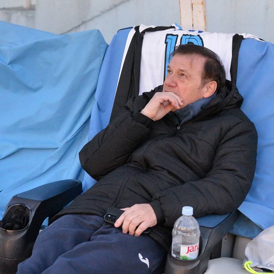 Opatiji je dao život, u klubu je trener, predsjednik i direktor, a uz sinove lovi povijesni uspjeh