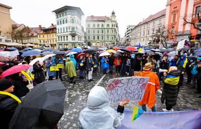Ljubljana: Prosvjed protiv rata u Ukrajini, okupilo se 1000 ljudi