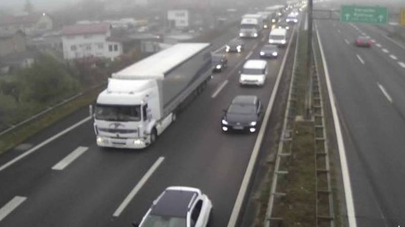 HAK: Između čvorova Popovec i Zagreb istok kolona 3 kilometra