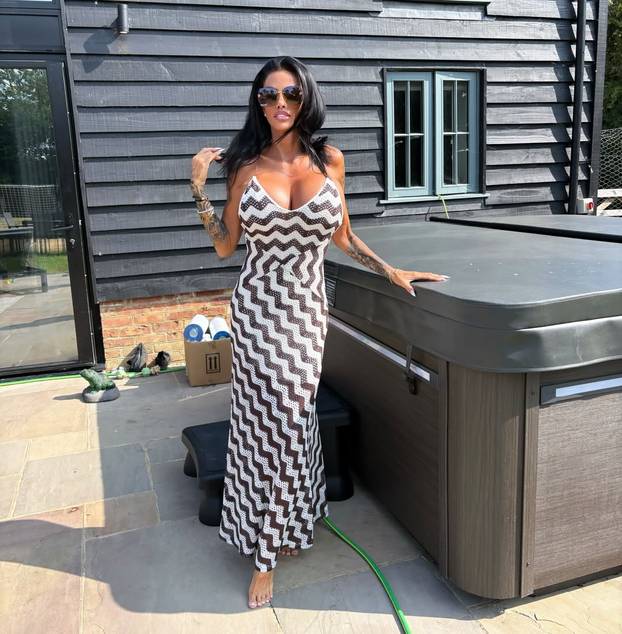 FOTO Bivši reprezentativac se uzbudio pa platio 18+ modelu da mu glumi bivšu: Htio je  spoj