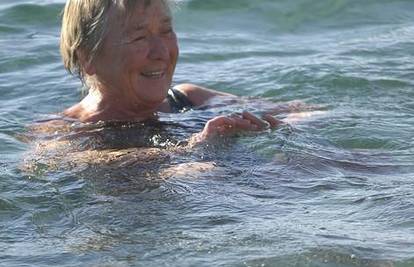 Bakica iz Pule nakon čak dva raka pliva u moru zimi