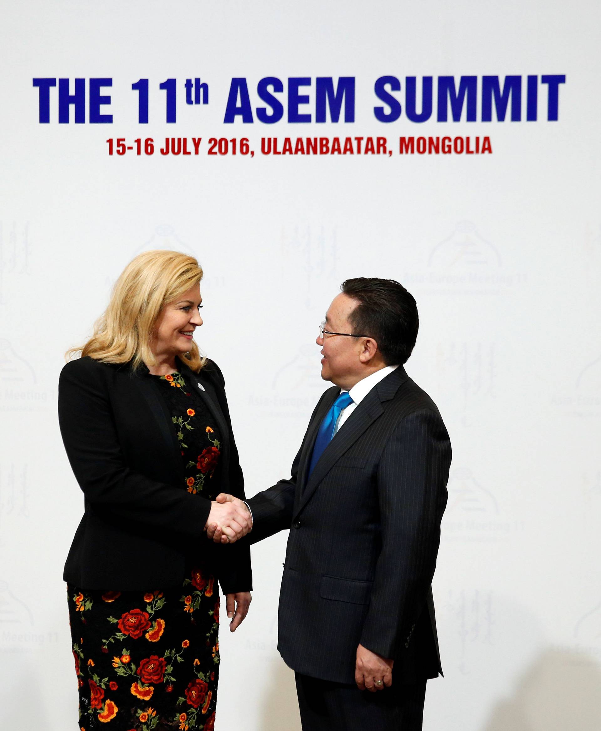 Leaders arrive the opening session of the Asia-Europe Meeting (ASEM) summit in Ulaanbaatar