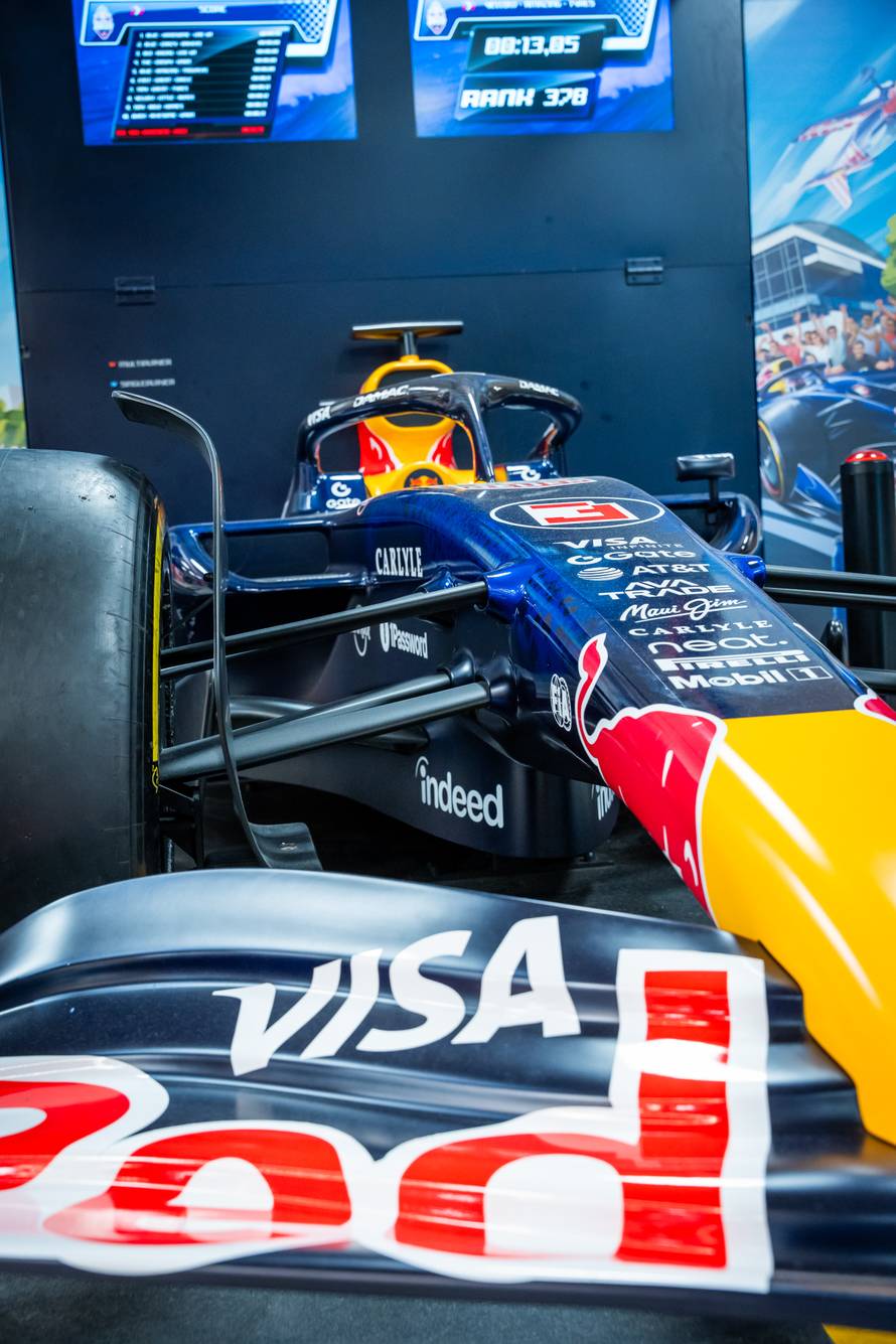 Kakav izazov! Na zagrebačkim Ravnicama možete se okušati u mijenjanju guma na F1 bolidu