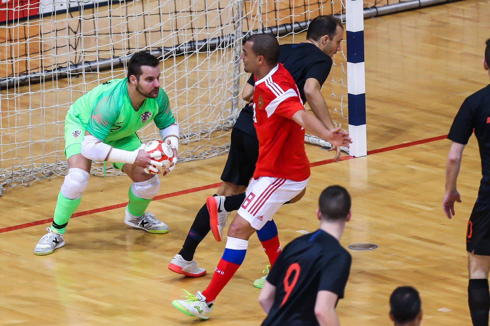 Osijek: Elitno kolo kvalifikacija za Svjetsko prvenstvo u futsalu, Rusija - Hrvatska