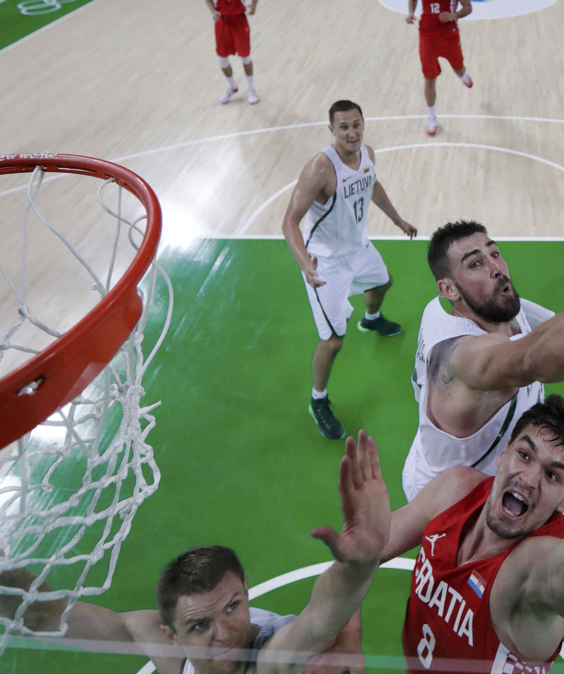 Basketball - Men's Preliminary Round Group B Lithuania v Croatia