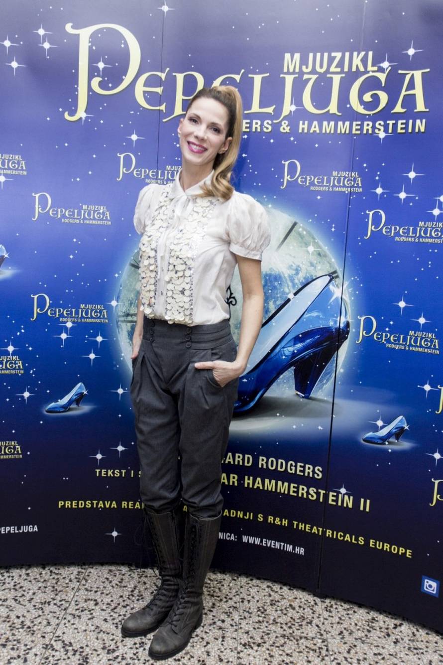 Zagreb, 26.02.2017 - Premijera Pepeljuge u Domu sportova