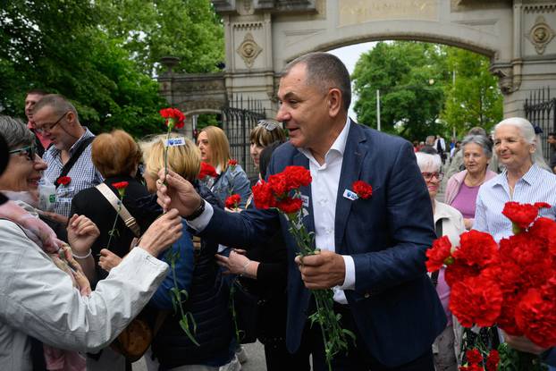 Zagreb: Tomislav Tomašević došao u Maksimir na proslavu Međunarodnog praznika rada