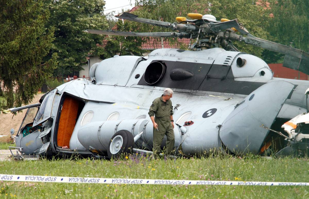 Kraj Istrage Optuzit Ce Pilota Palog Helikoptera U Vukovaru 24sata