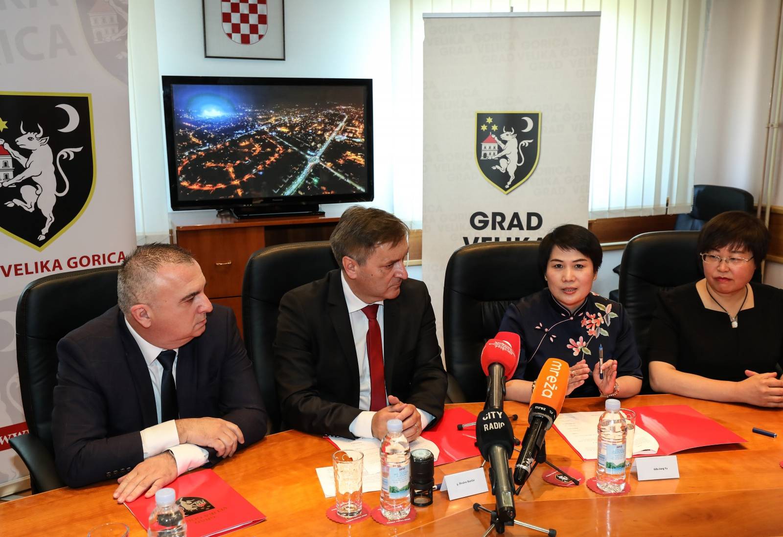 Nogometni savez ZagrebaÃ¨ke Å¾upanije i kineski investitori potpisali Sporazum o partnerstvu