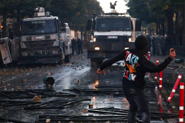 Albanian students hold anti-government protest