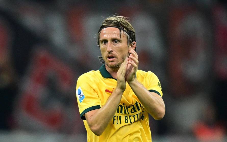 Serie A - AC Milan v Bologna