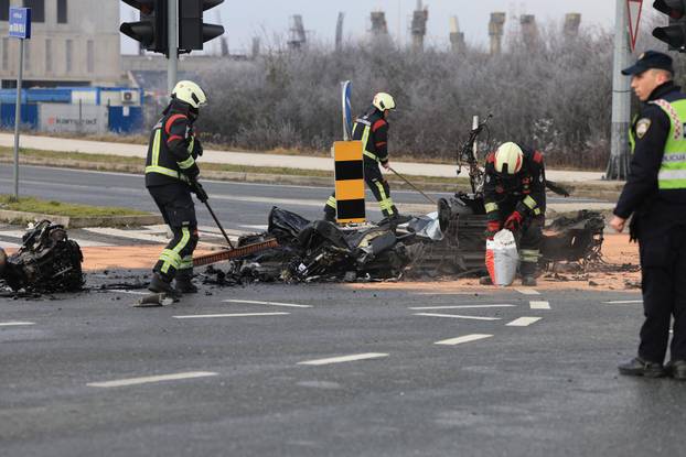 Velika Gorica: Automobilom sletio s ceste pa udario u stup