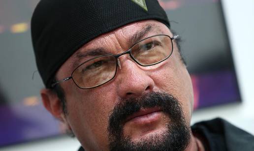 Malo tko zna da Steven Seagal ima tri državljanstva: Evo i koja