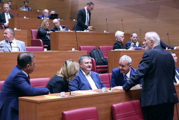 Zagreb: Pocela 7. sjednica Hrvatskoga sabora