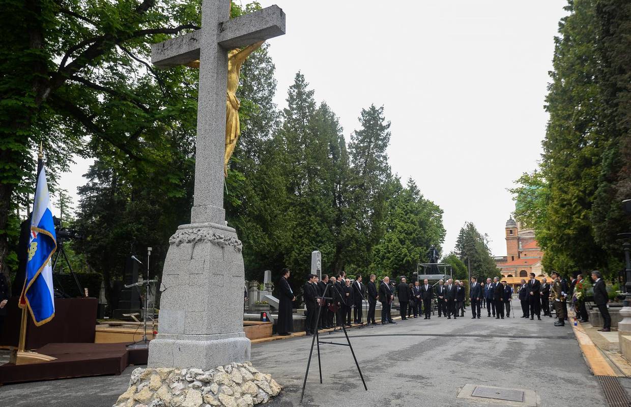 Nakon Mirogoja, Jandroković žrtvama Bleiburga odaje počast i  na komemoraciji u Udbini
