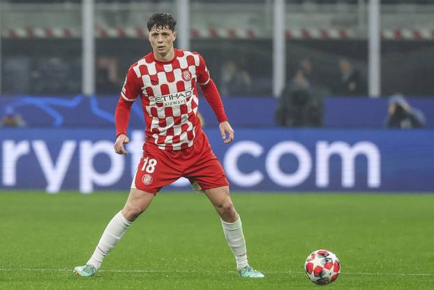 AC Milan vs Girona FC - UEFA Champions League 2024/25 League Phase - Matchday7 - 22/01/2025