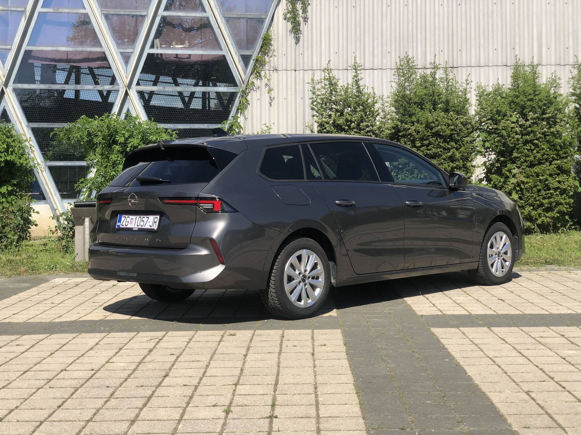 Test Opel Astra S Sports Tourer: Prostran i vrlo udoban karavan