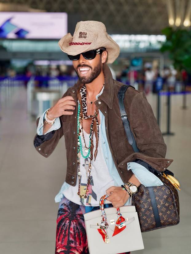 Odmor u stilu Marka Grubnića: Skupe torbice, leopard uzorci i vrela zabava na Mikonosu...