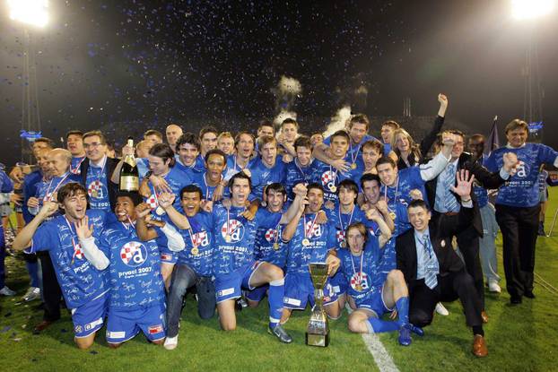 ARHIVA - Dinamo pobjedom nad Hajdukom završio sezonu 2006./07 te osvojio još jedan naslov prvaka