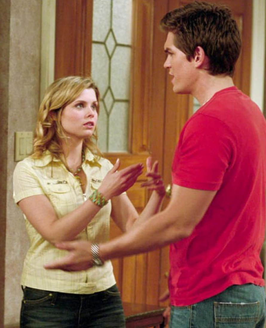 Sjećate li se sitcoma 'Reba'? Evo kako glumci izgledaju danas!