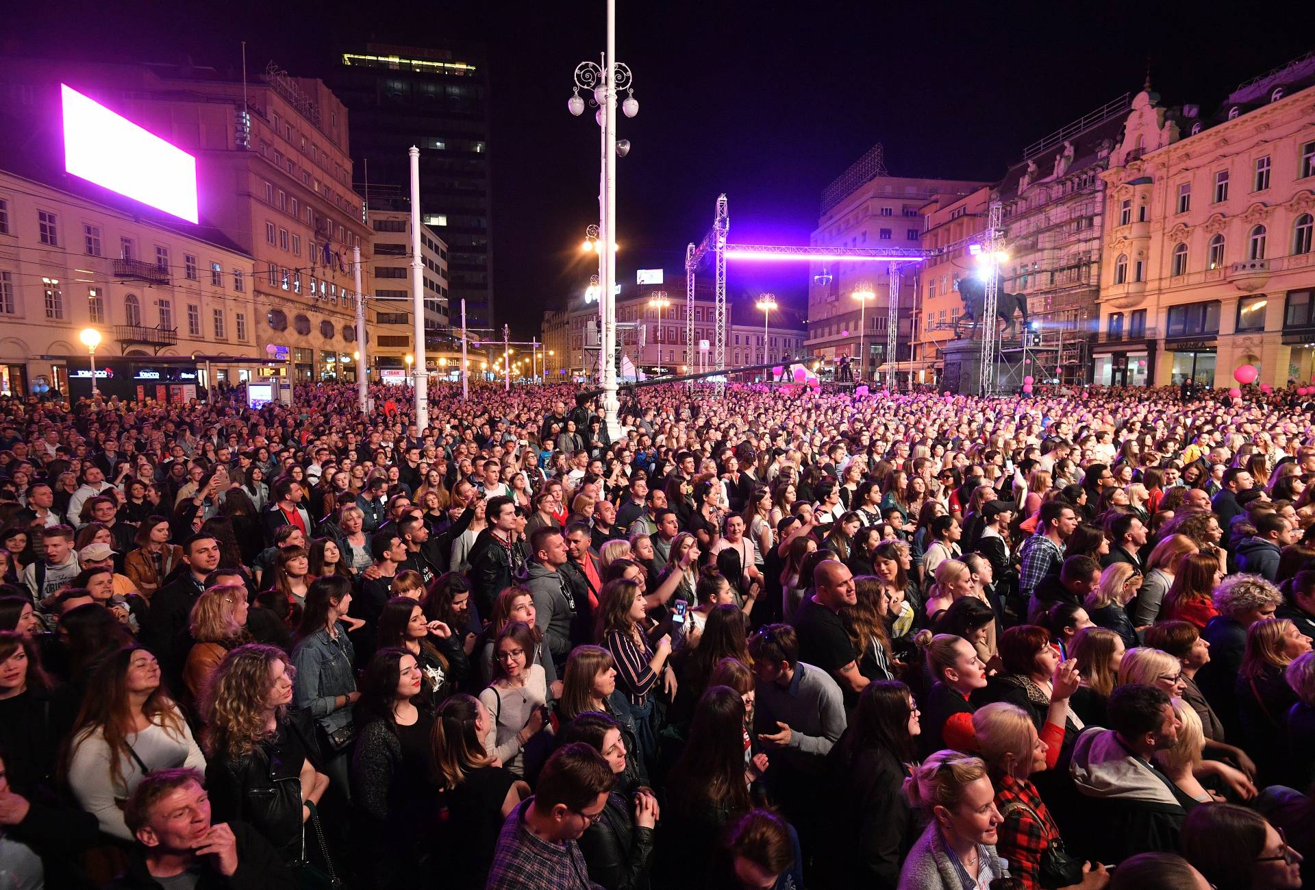 Drugi rođendan Magente 1  proslavilo više od 40.000 ljudi